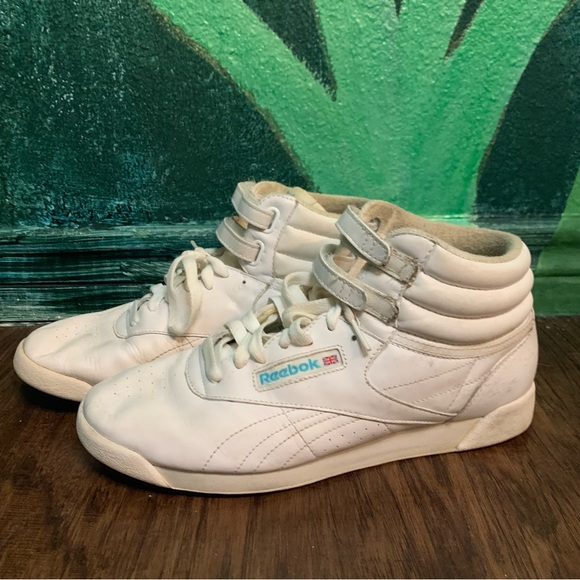 80s 90’s retro vintage Reebok Velcro High Tops White Classics size 10 men’s shoe - Picture 10 of 10